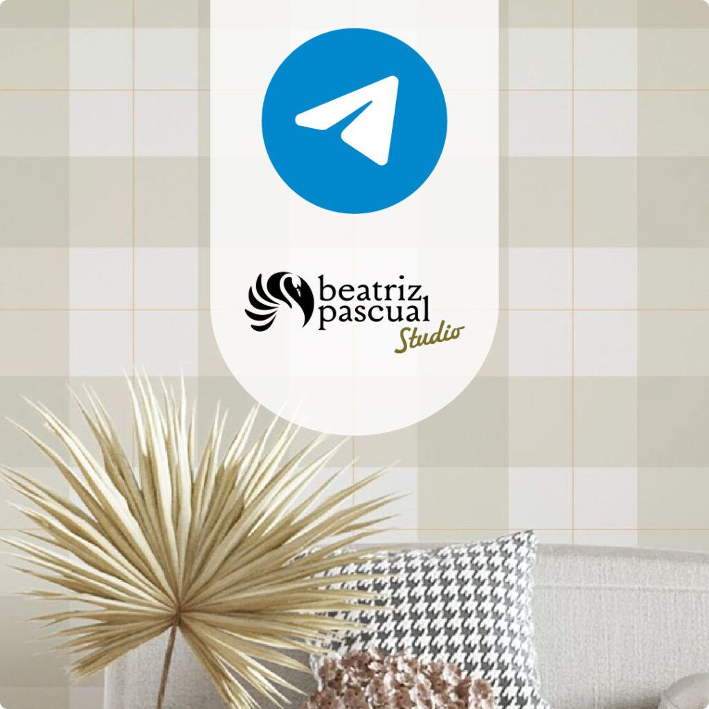 Ejemplo de diseño estampado aplicado a papel de pared disponible en Happywall de Beatriz Pascual Studio